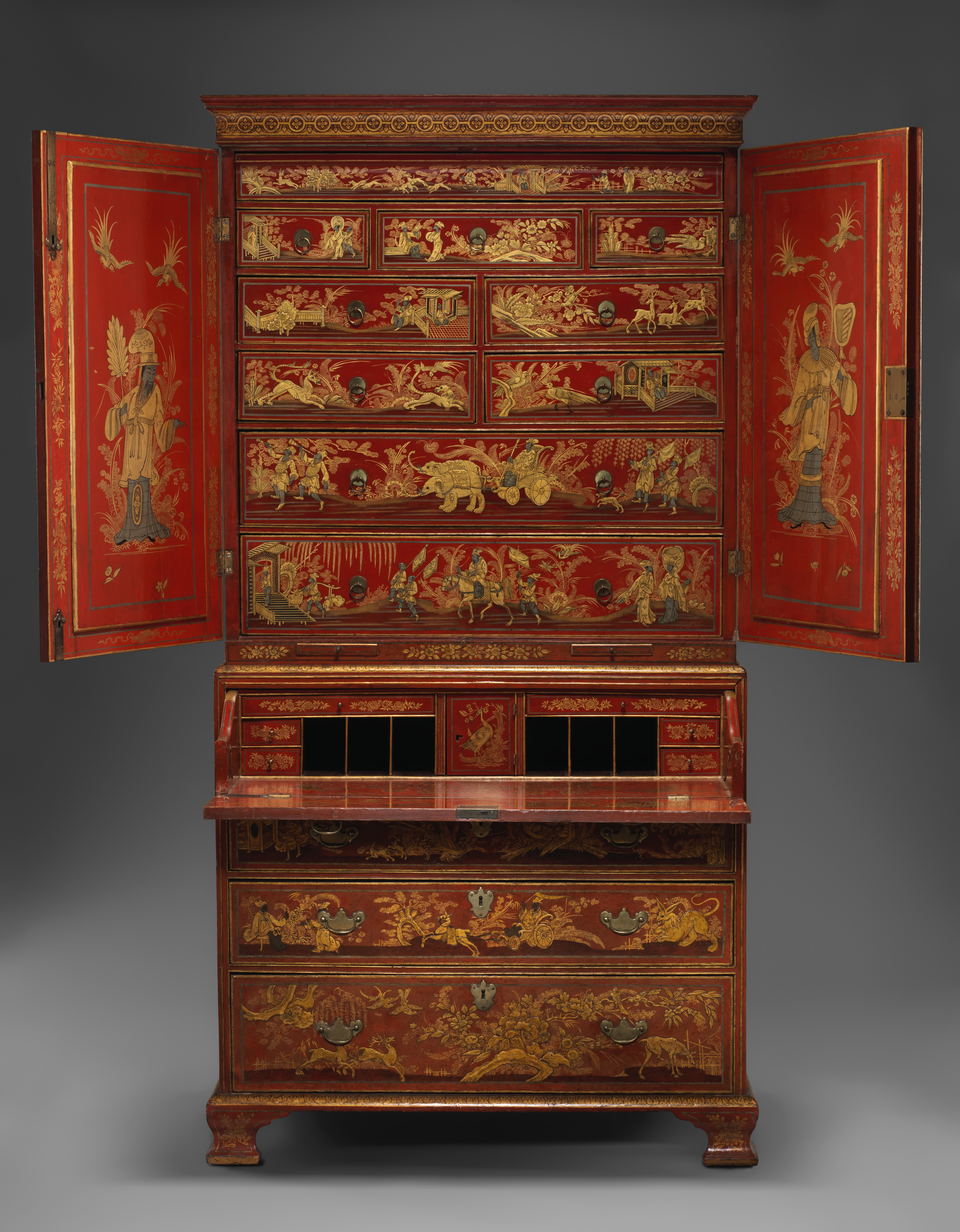Red Gilt Lacquered Chinese Style Cabinet