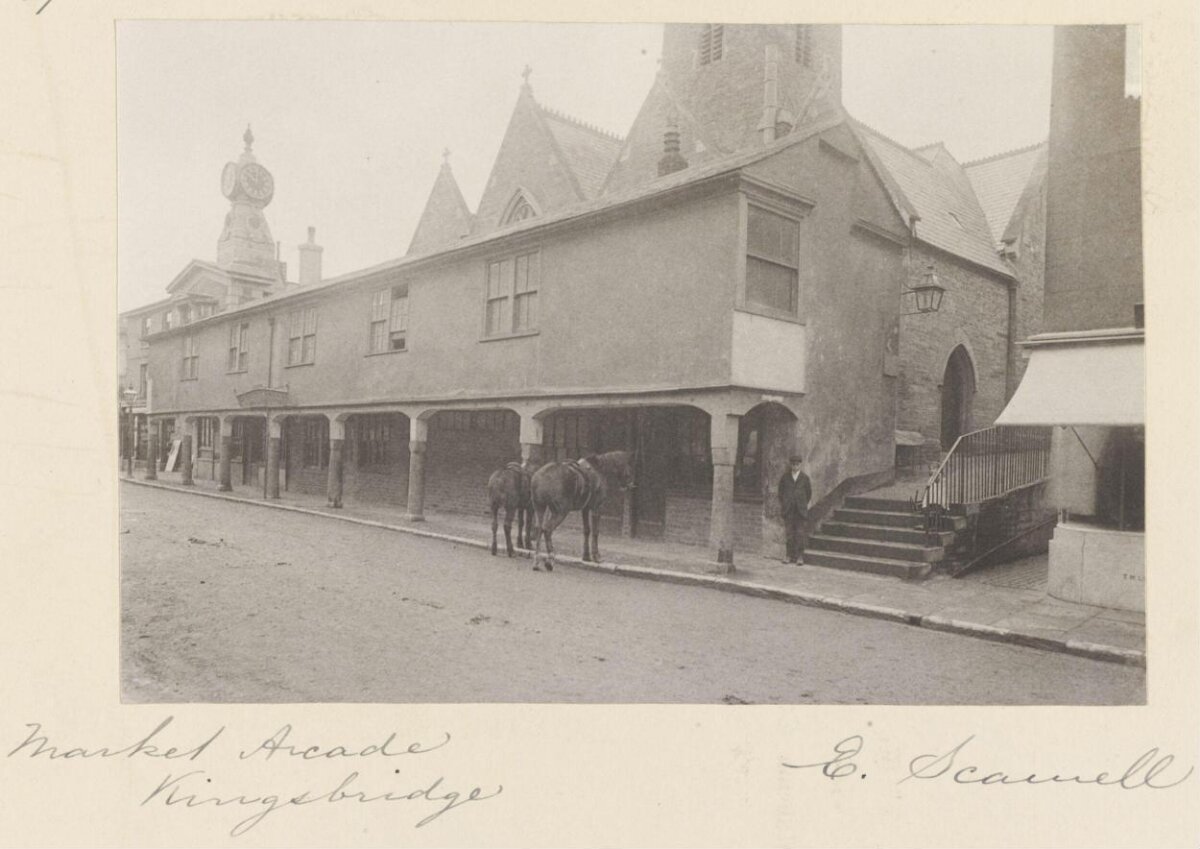 Market Arcade Kingsbridge