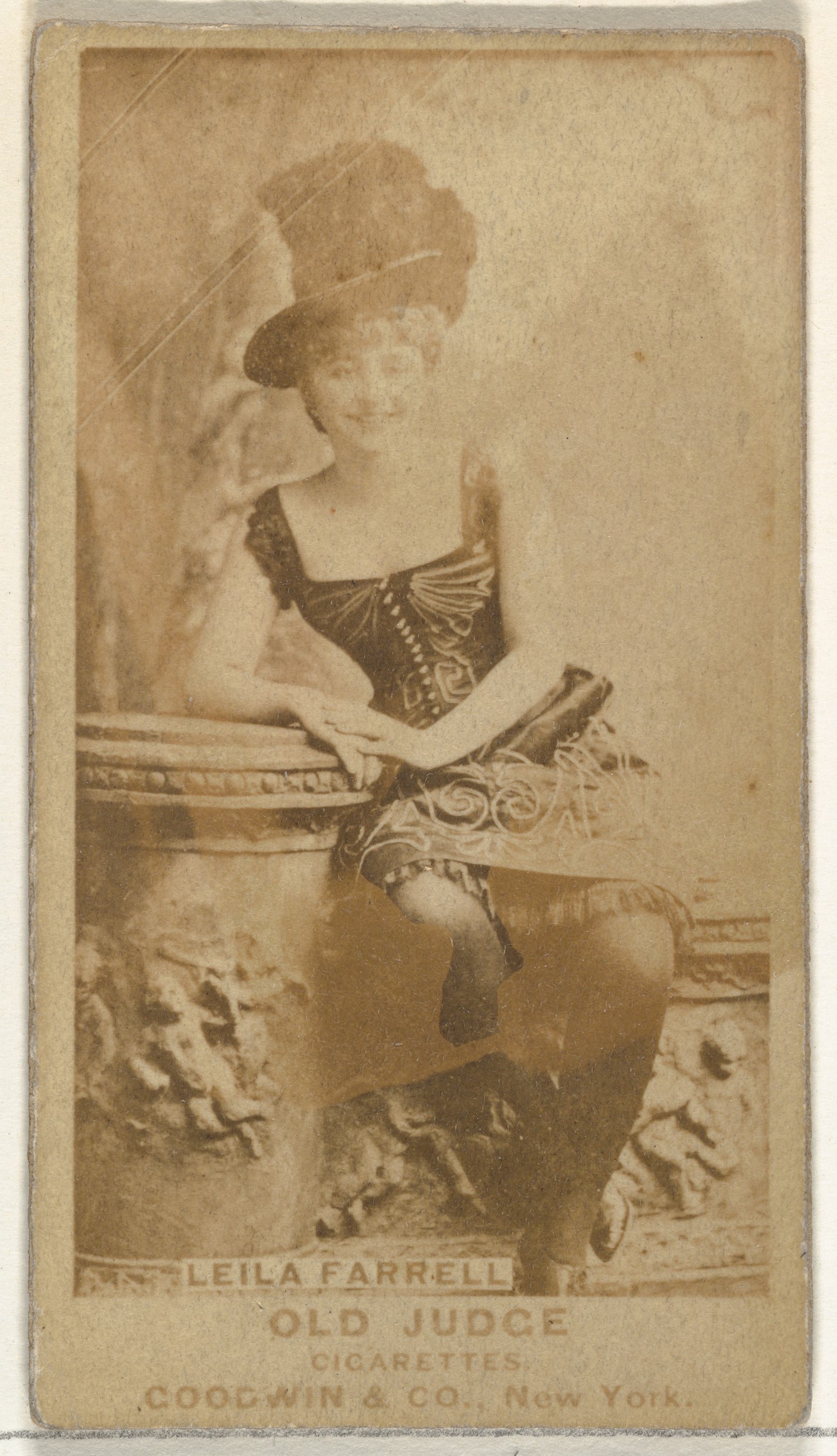 Leila Farrell Old Judge Cigarette Card