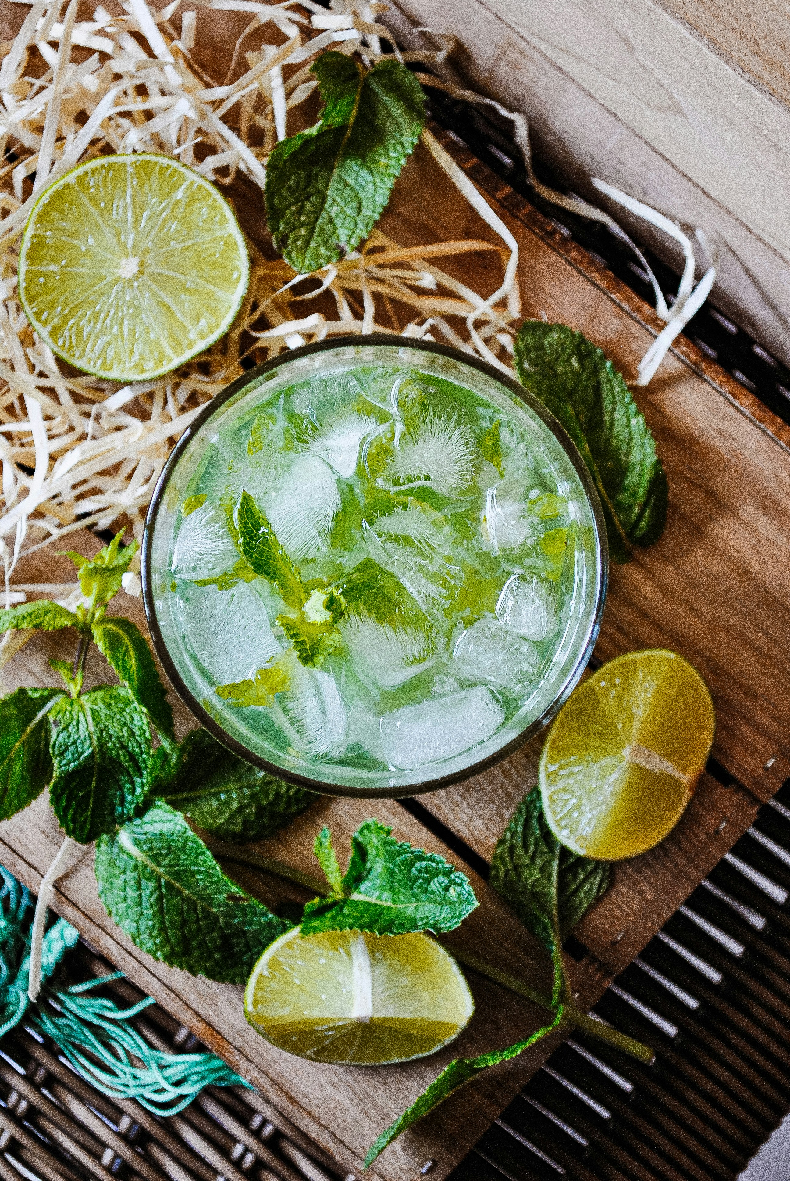 Iced Mojito with Lime and Mint