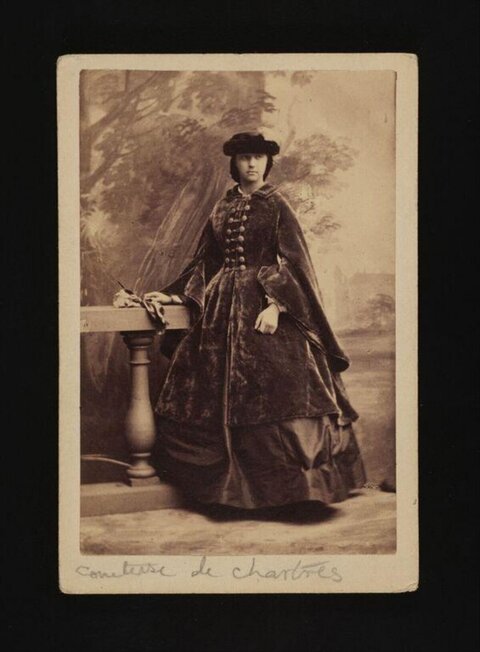 Portrait of Comtesse de Chartres