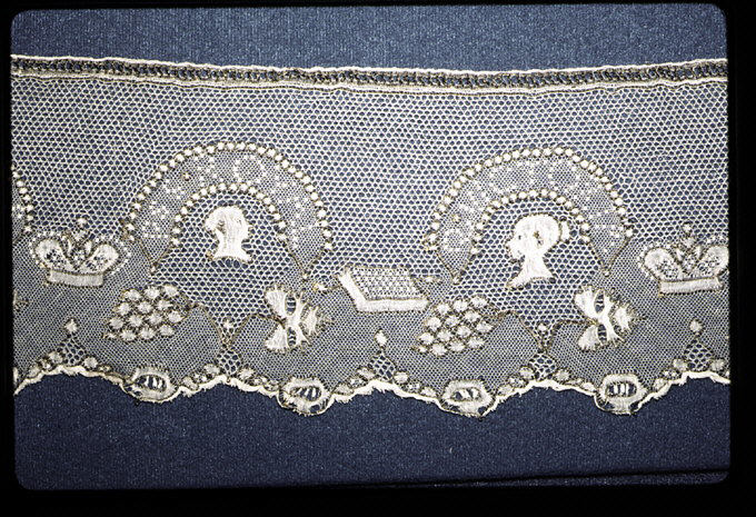 Royal Portrait Handmade Lace Border