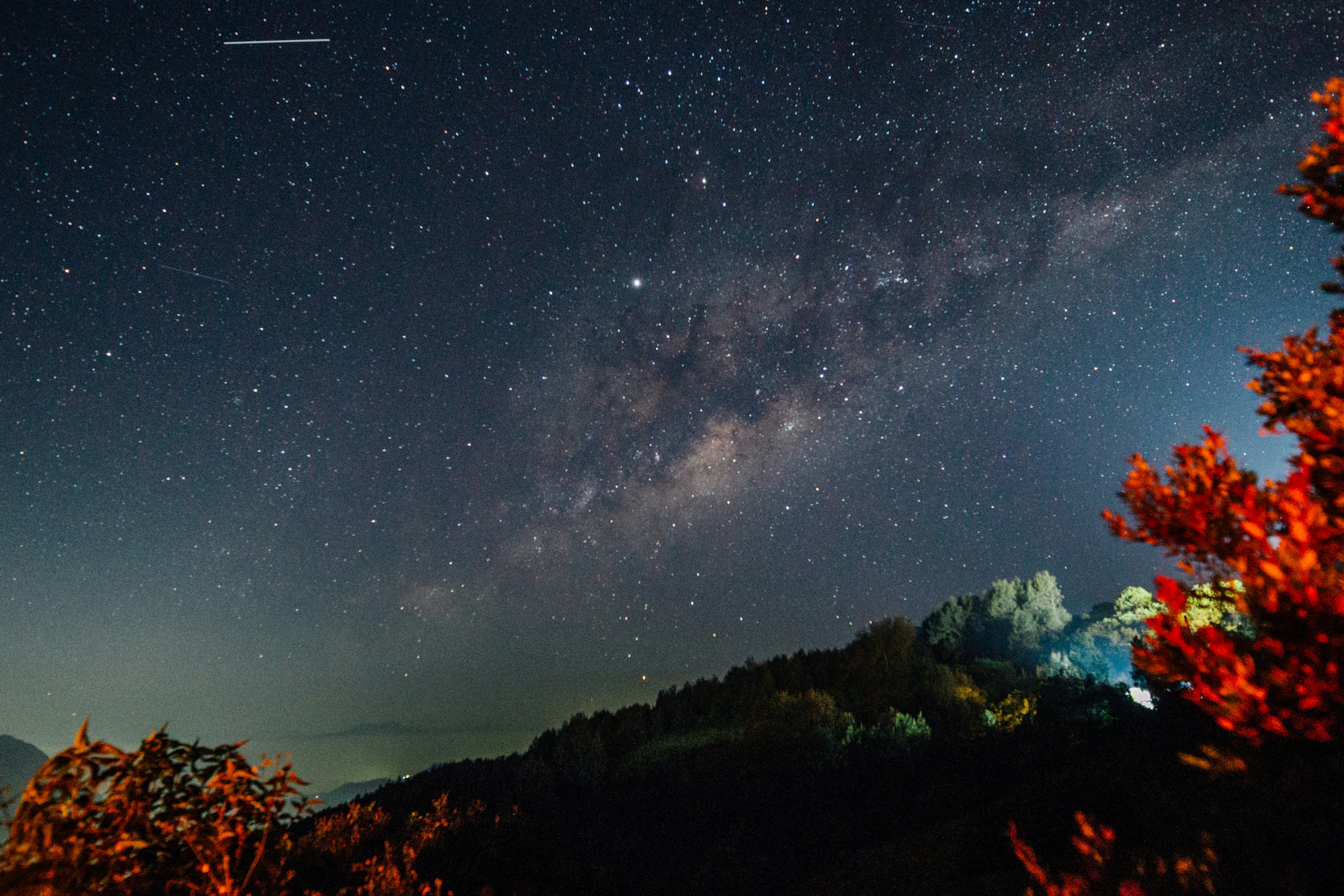 Mountain Night Starry Sky with Milky Way — Scenery Wallpapers