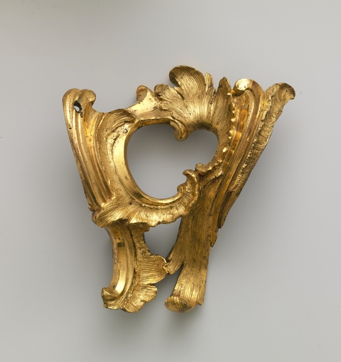 Gilt Carved Decorative Bracket