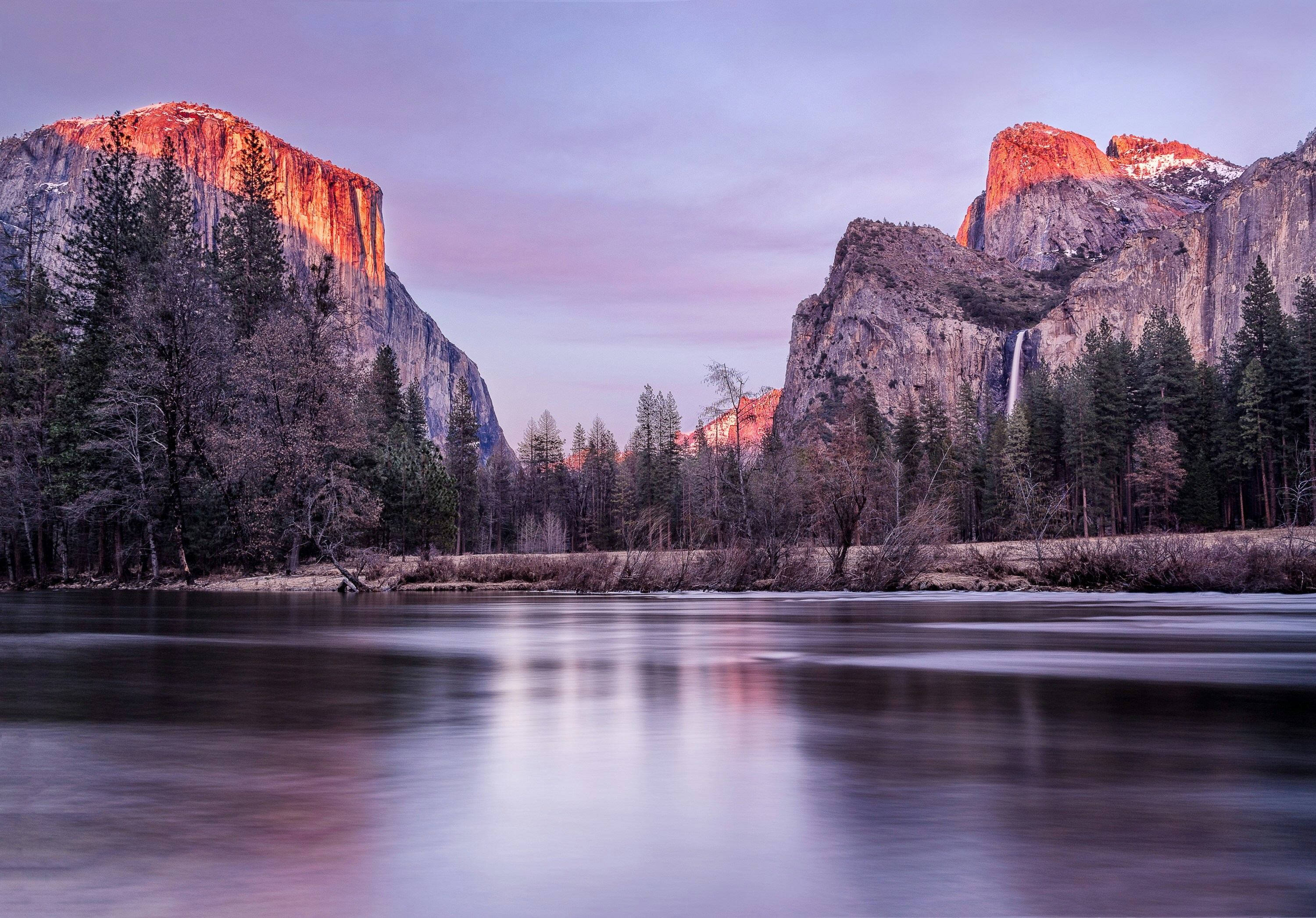 Yosemite Valley Sunset View