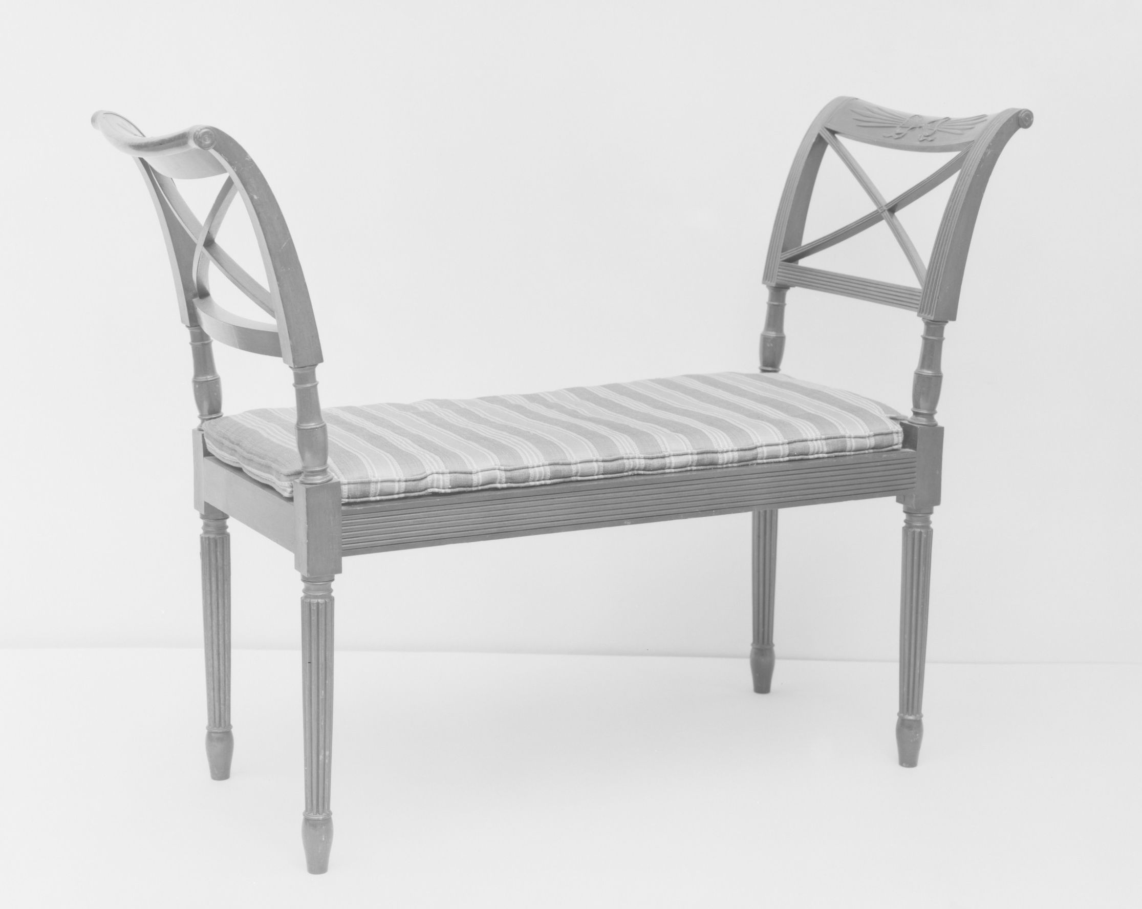 Vintage Upholstered Entry Bench