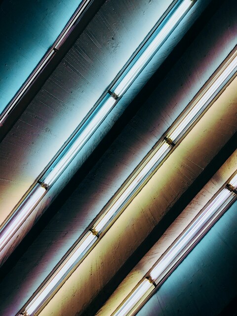 Diagonal Fluorescent Ceiling Lights