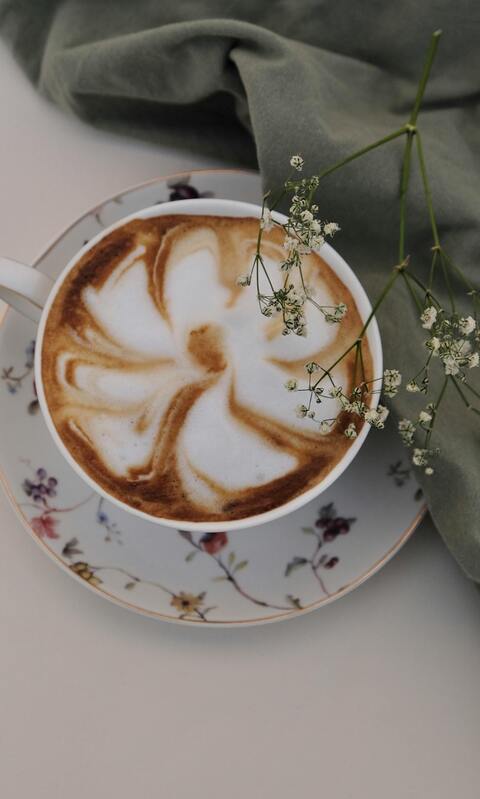 Cappuccino with Flower Latte Art