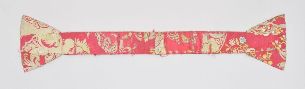 Vintage Red Floral Bow Tie Fabric