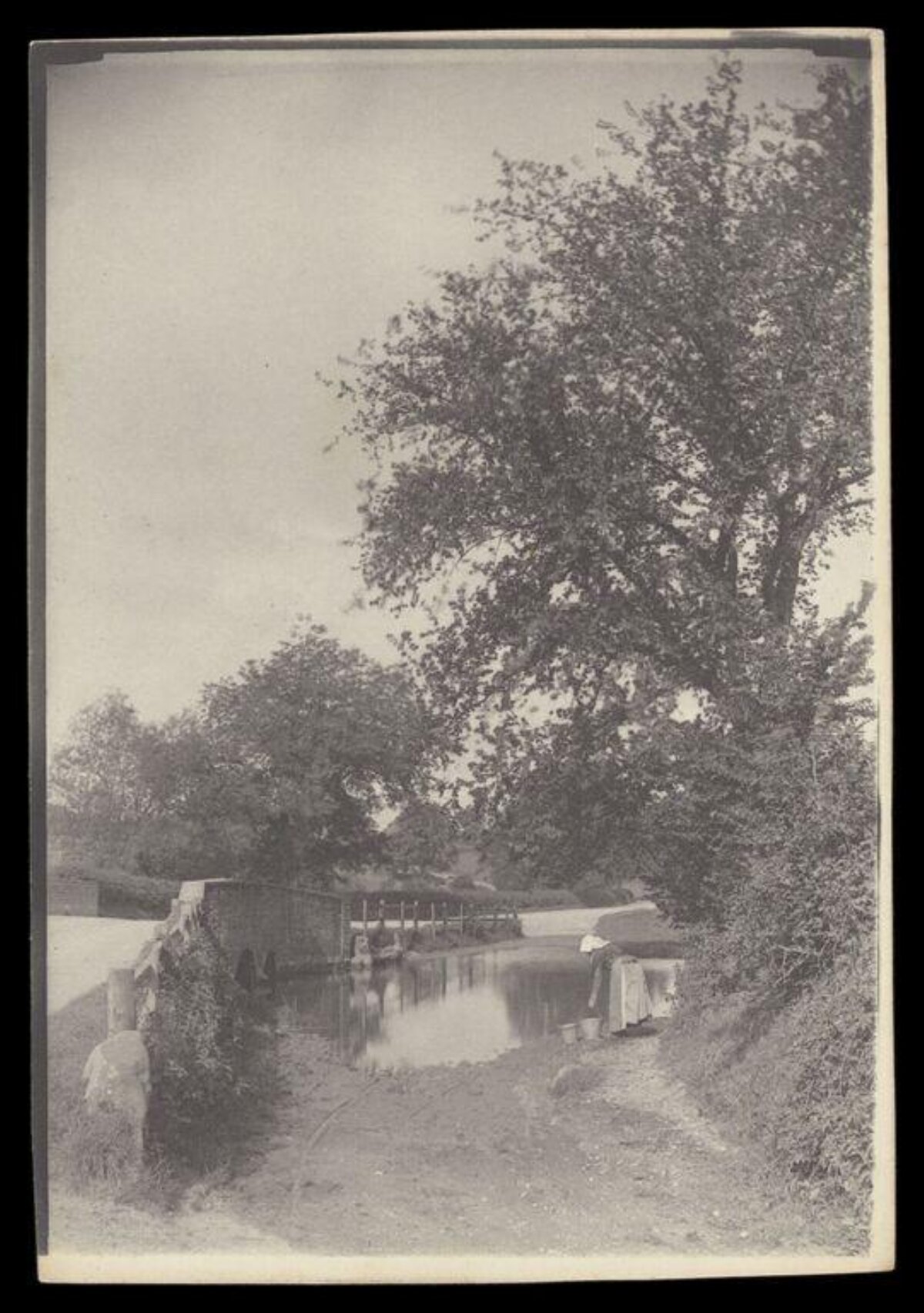 Washerwoman at Country Ford