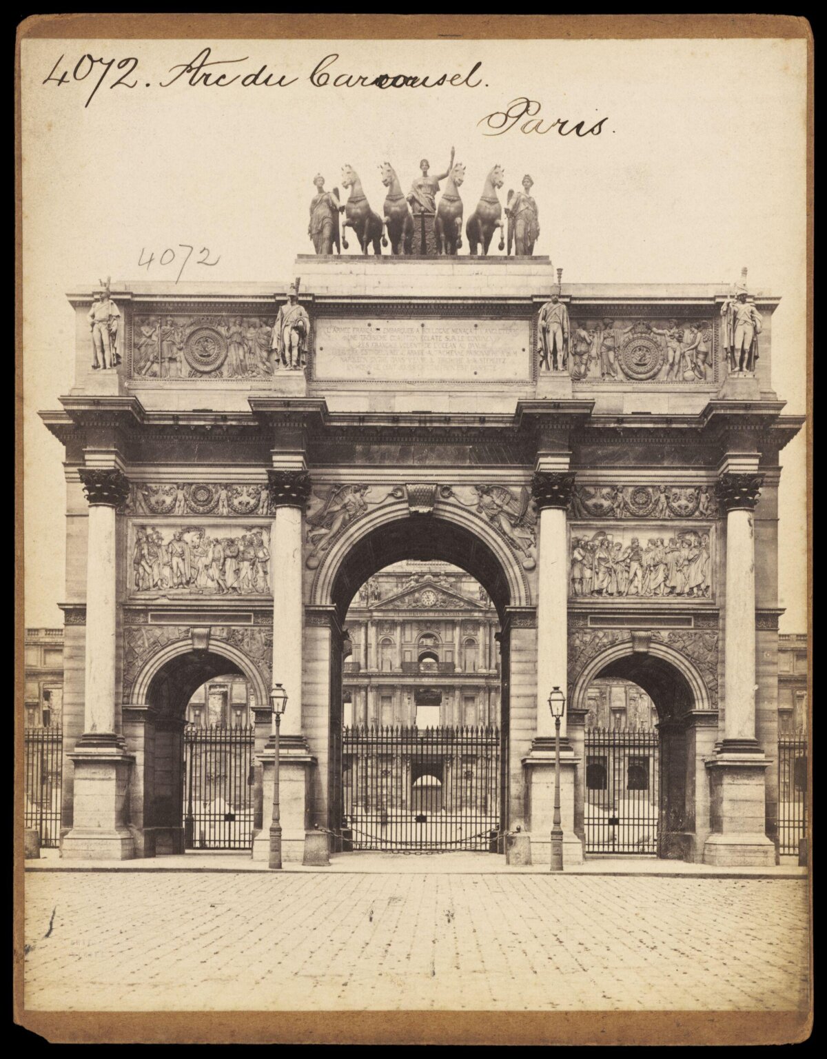 Arc du Carrousel in Paris
