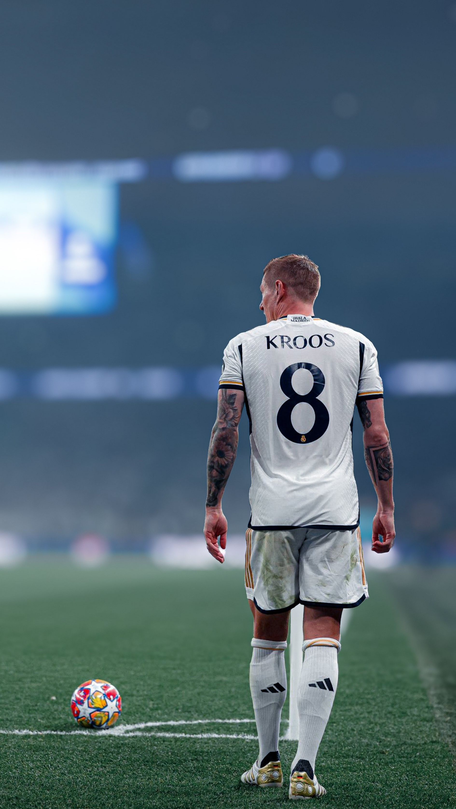 Toni Kroos on Football Pitch
