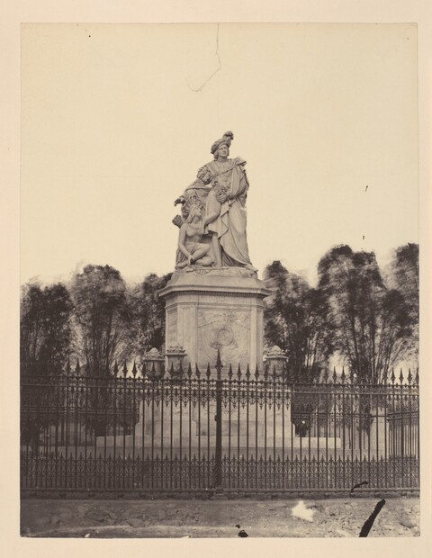 Vintage Photo of Columbus Monument