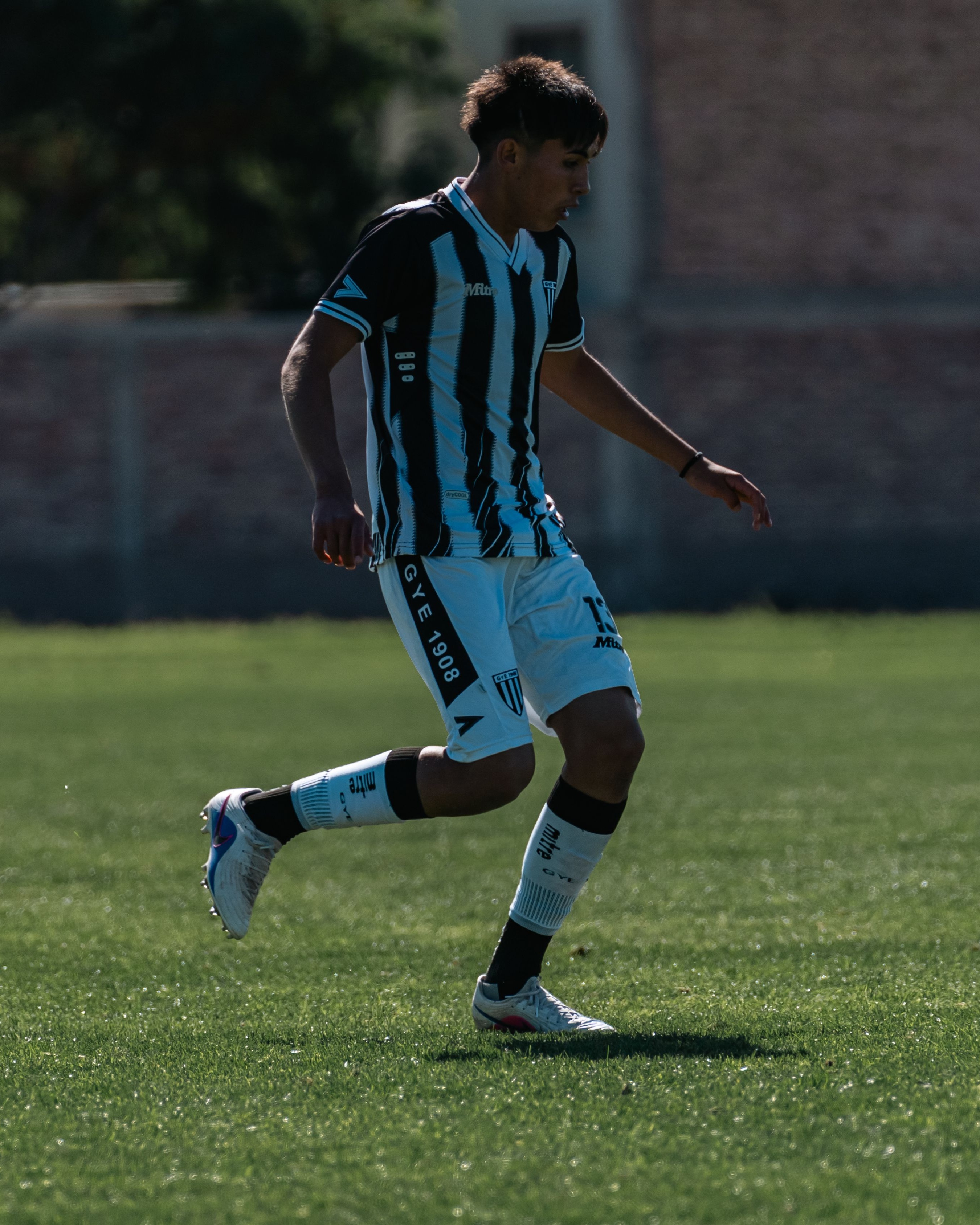 Image 1623679 — Sports