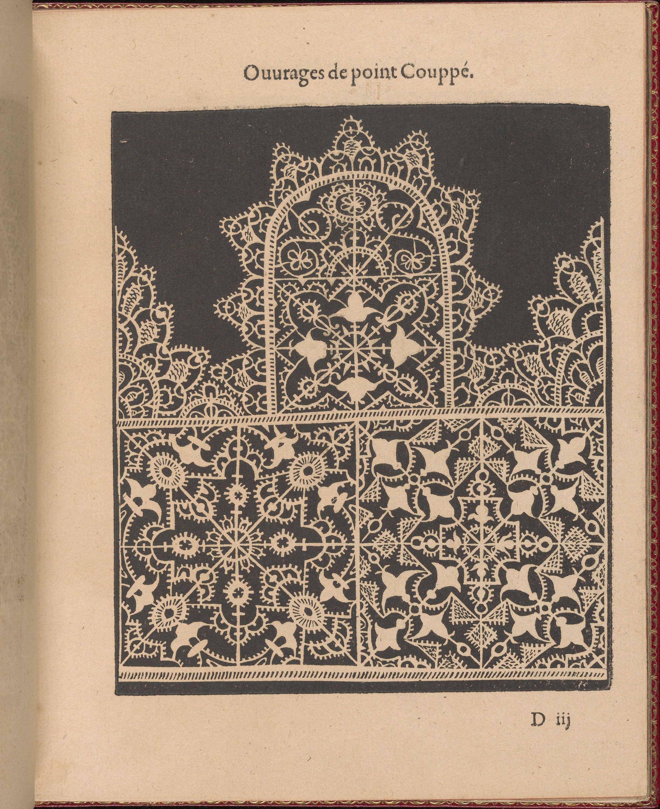 Vintage Point Coupé Lace Pattern
