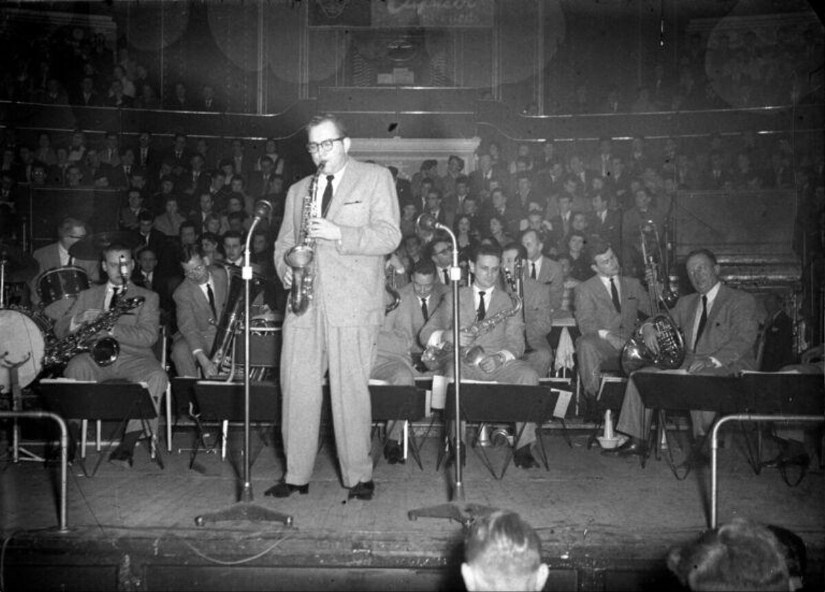 Vintage Big Band Saxophone Solo Performance