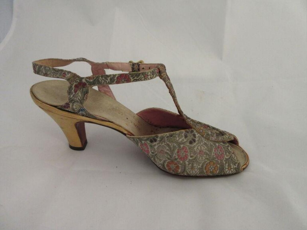 Vintage Floral Peep-toe High Heel Sandal