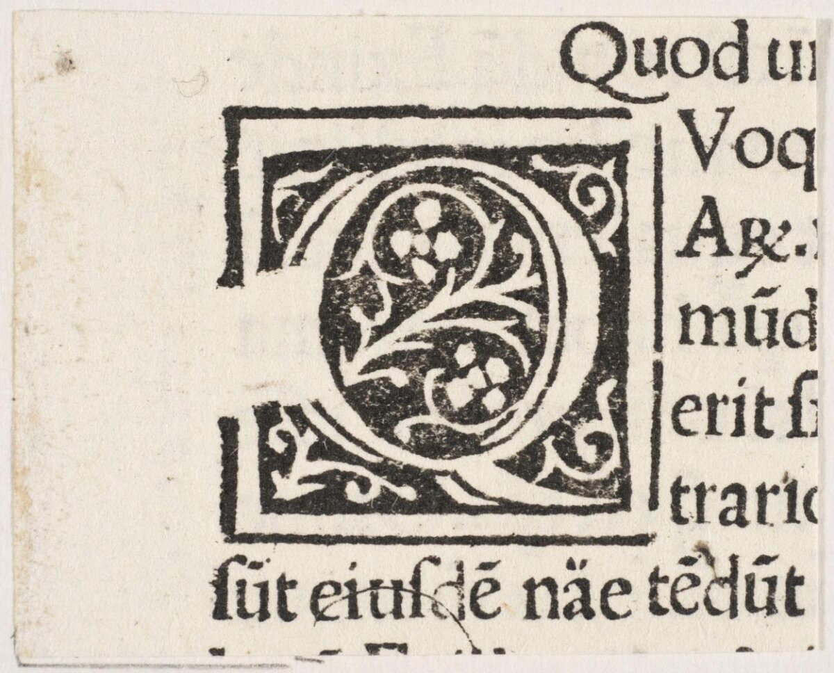 Decorated Initial Q on Early Printed Page