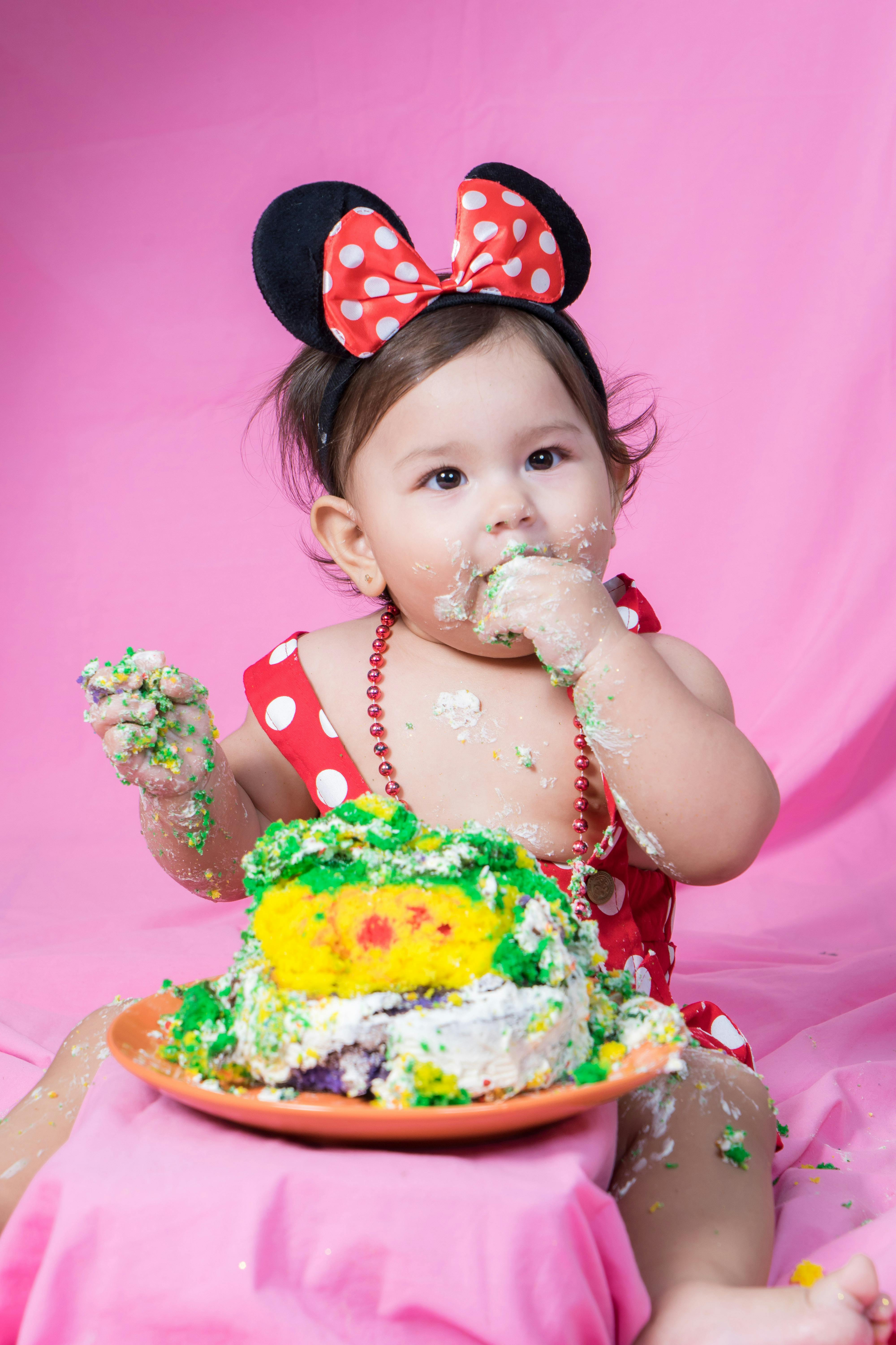 Minnie Themed Baby Cake Smash