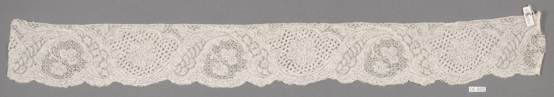 Antique Handmade Lace Border