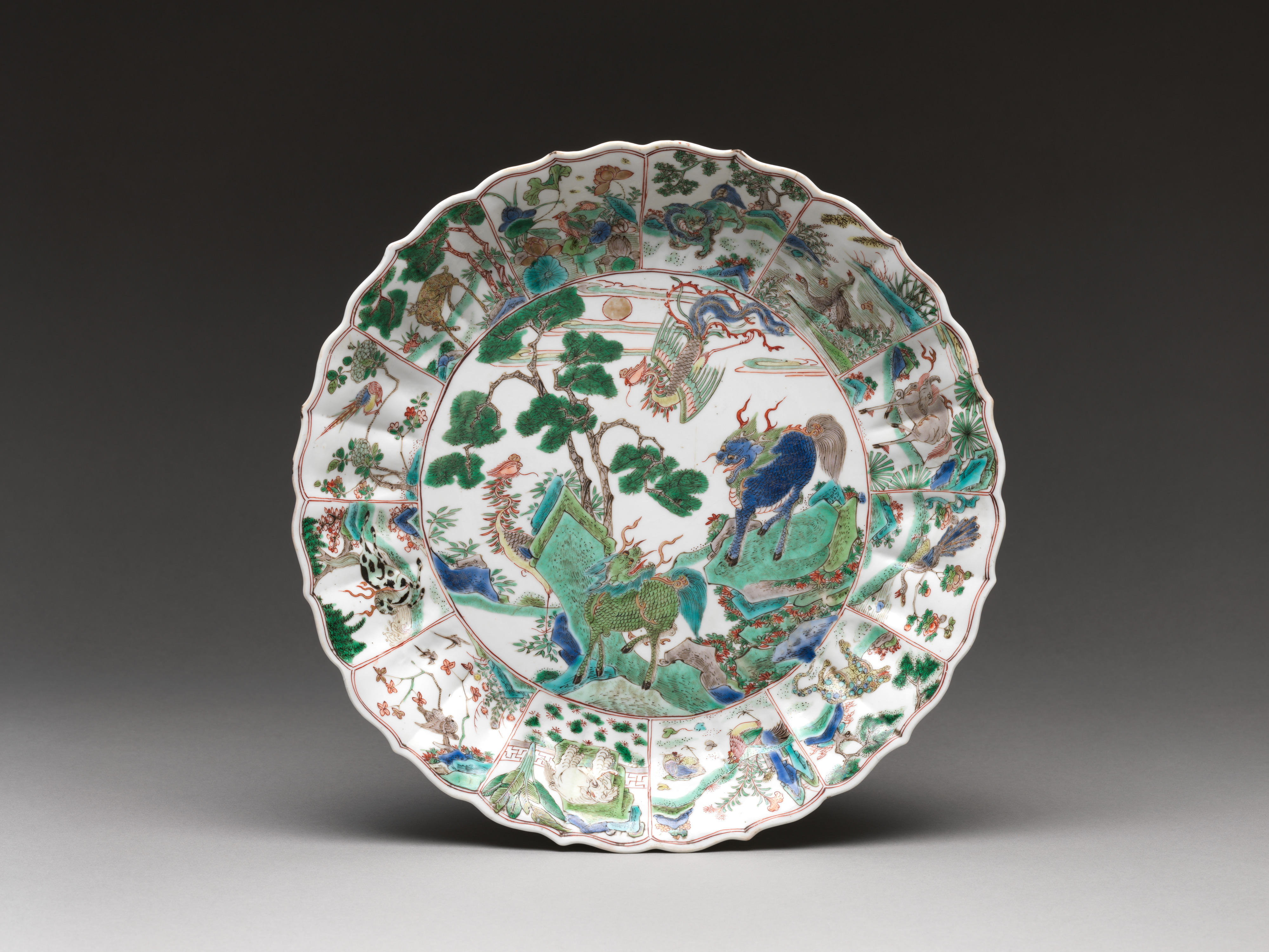 Antique Wucai Mythical Beast Porcelain Plate