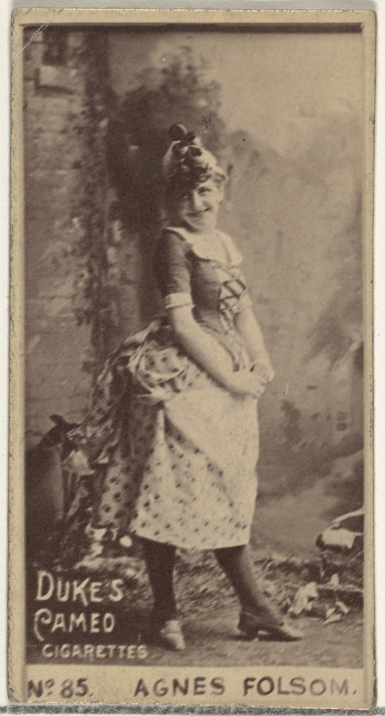 Duke's Cameo Cigarette Card of Agnes Folsom