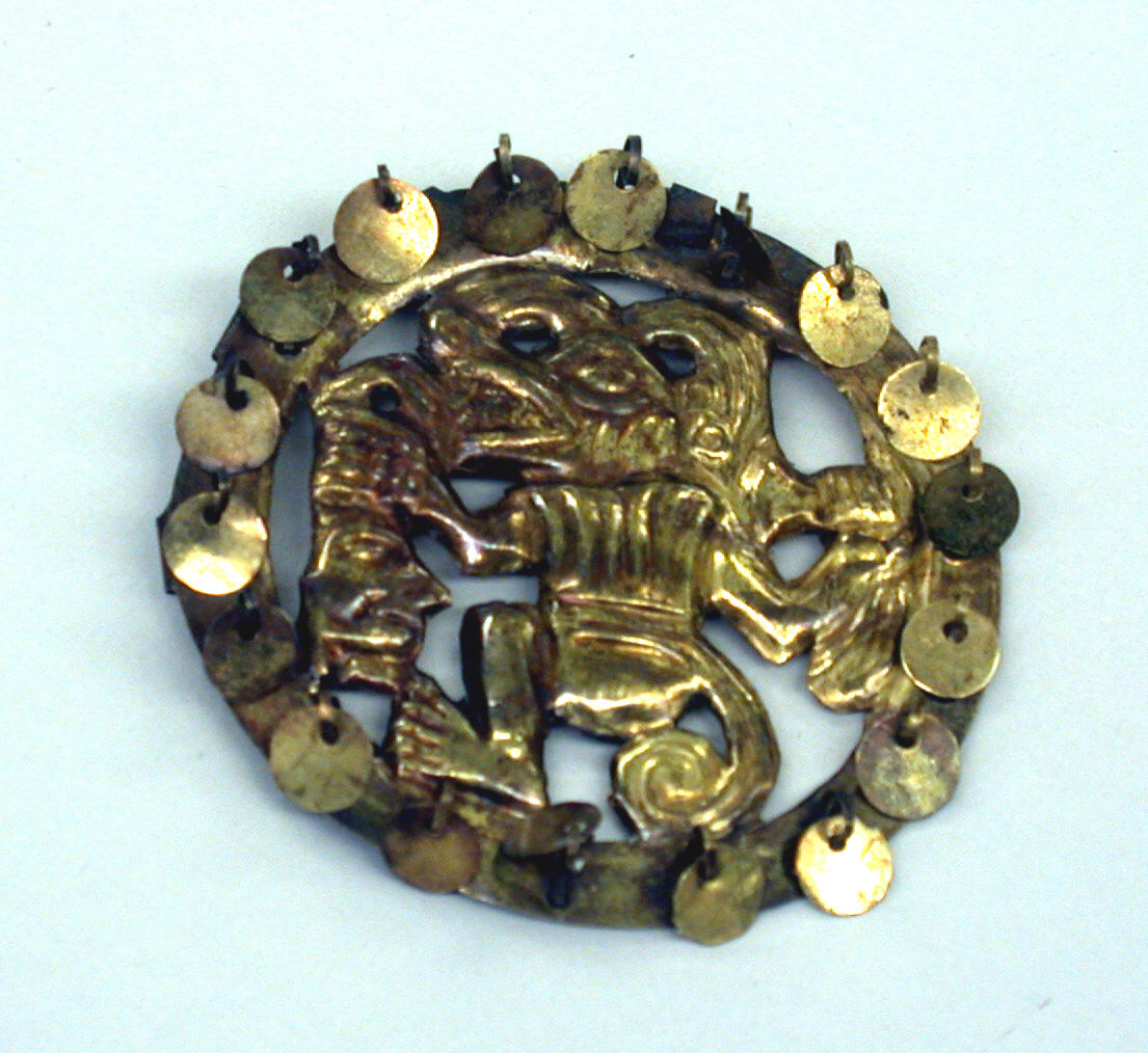 Ancient Openwork Gold Beast Pendant