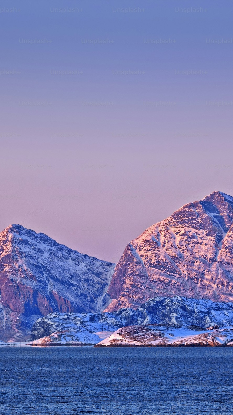 Image 1557372 — Backgrounds