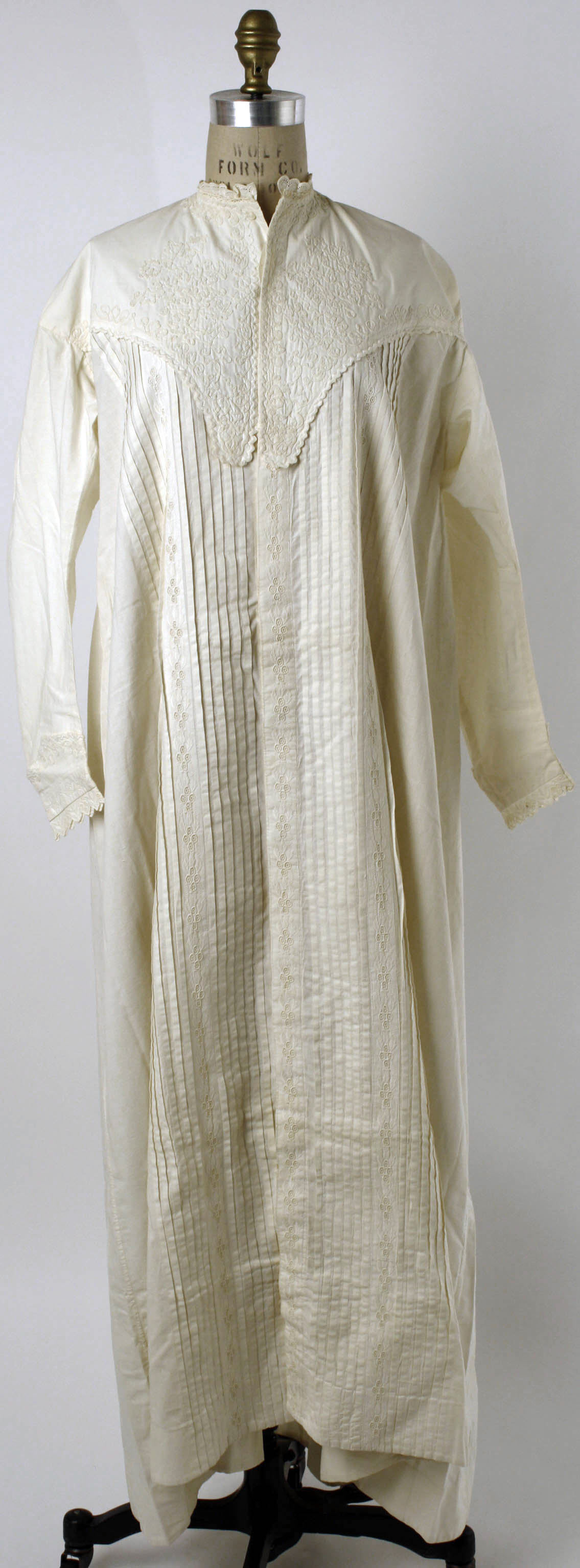 Vintage Embroidered White Nightgown on Mannequin