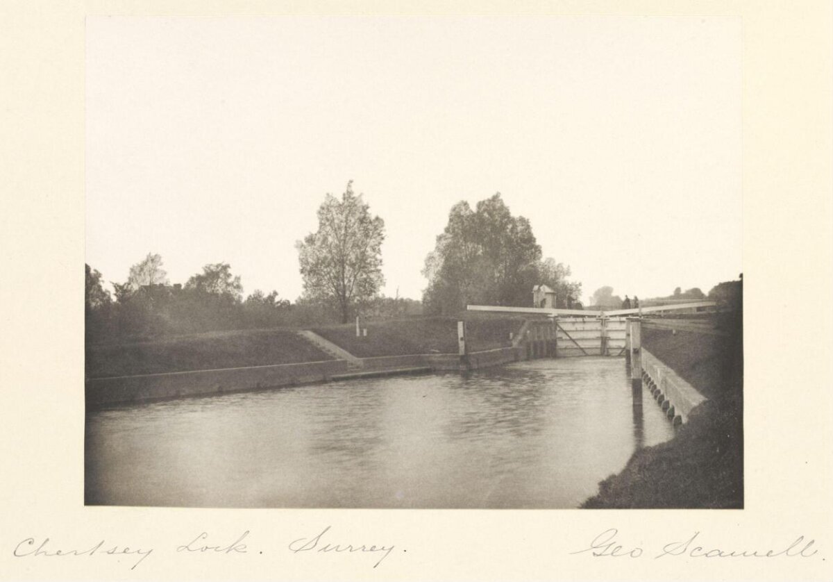 Chertsey Lock, Surrey
