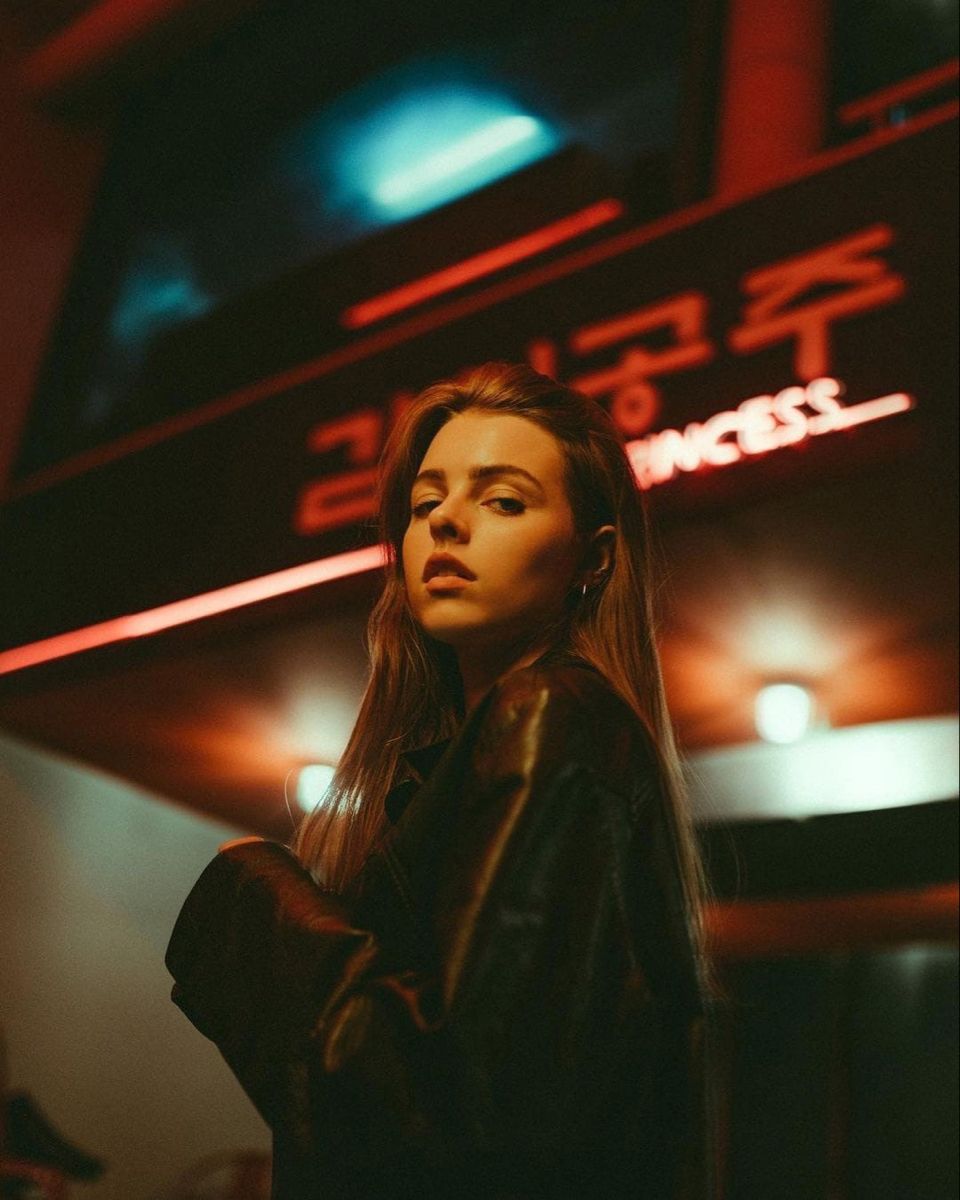 Cyberpunk / Neon