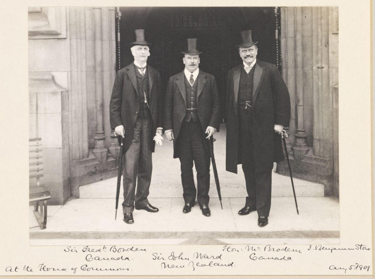 1909 Three Delegates at House of Commons