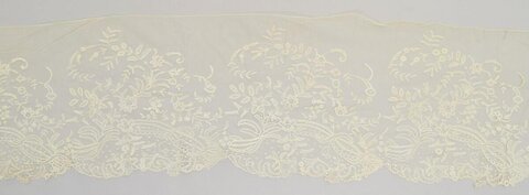 Cream Floral Embroidered Lace Trim