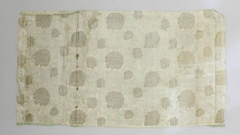 Antique Round Floral Pattern Textile