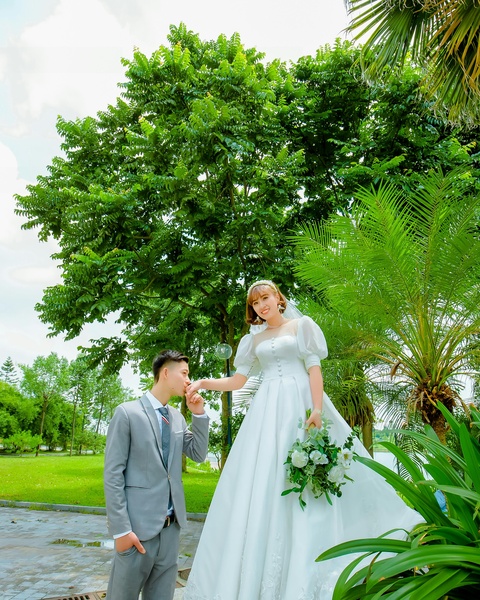 Newlywed Couple Outdoor Wedding Portrait