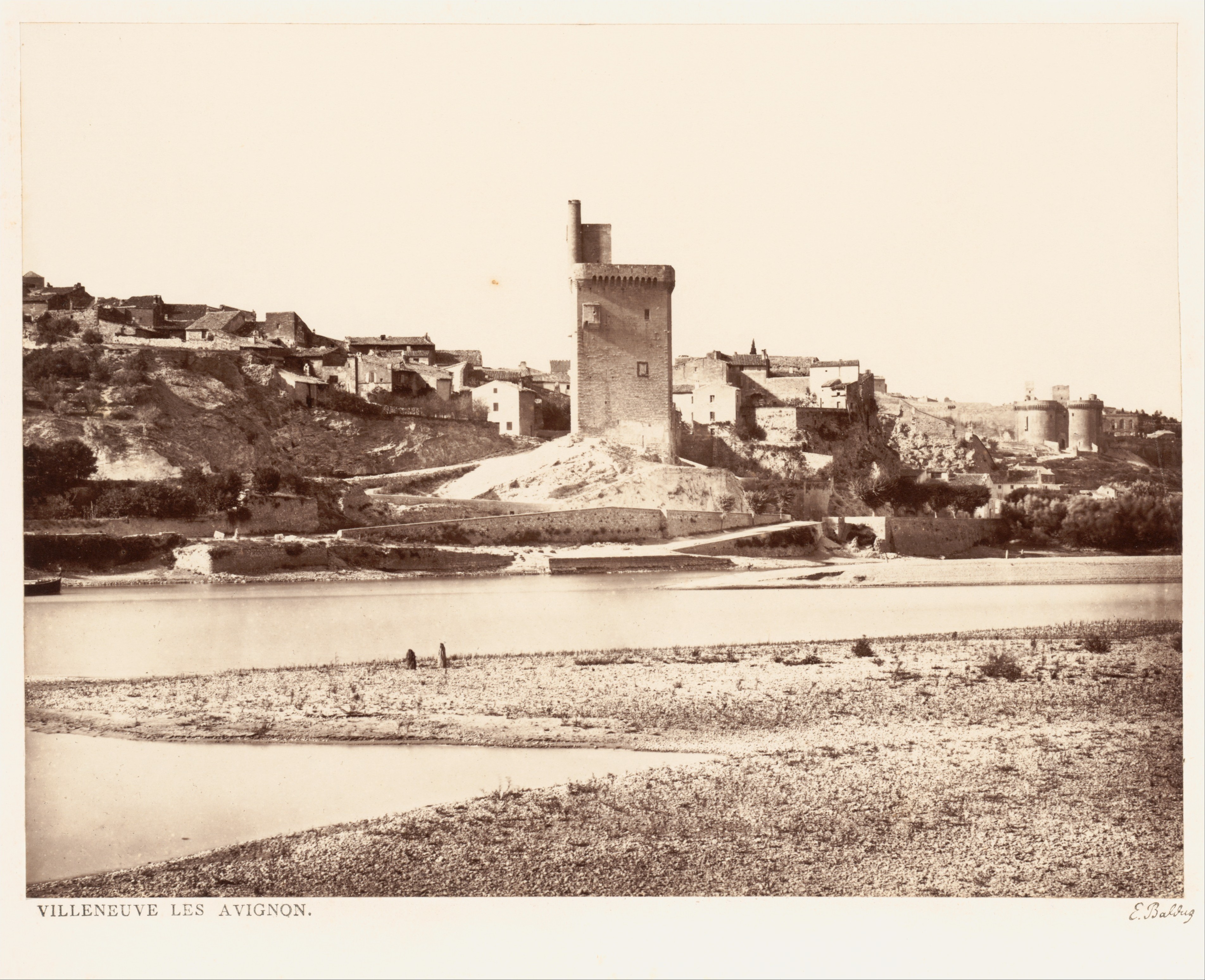 Villeneuve les Avignon Riverside View