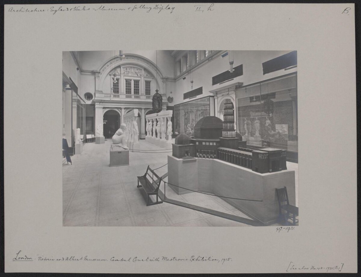 1915 Mestrovic Exhibition at V&A Central Court