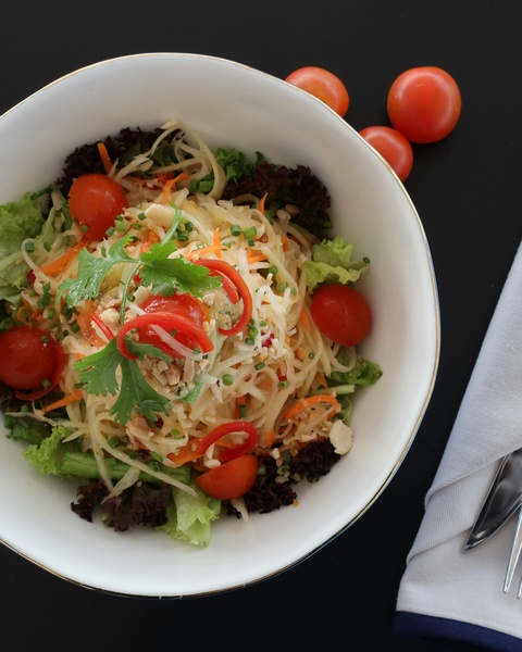 Fresh Thai Papaya Salad
