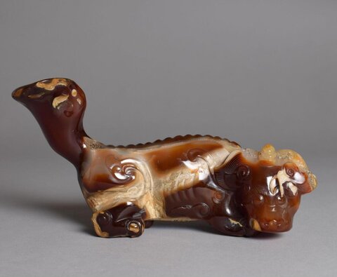 Carved Agate Pixiu Ornament