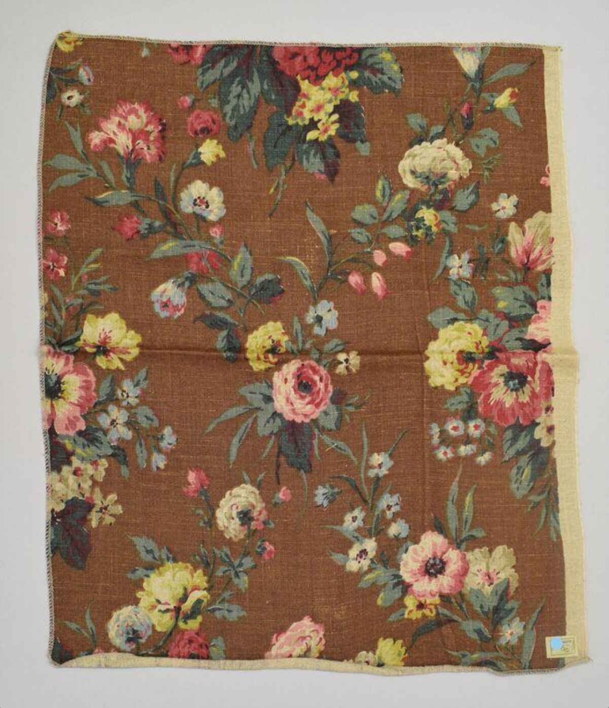 Vintage Brown Floral Printed Fabric — Texture Backgrounds