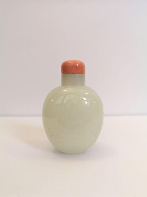 White Jade Snuff Bottle