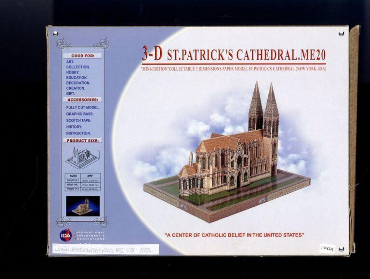 St. Patrick's Cathedral 3D Paper Model Packaging