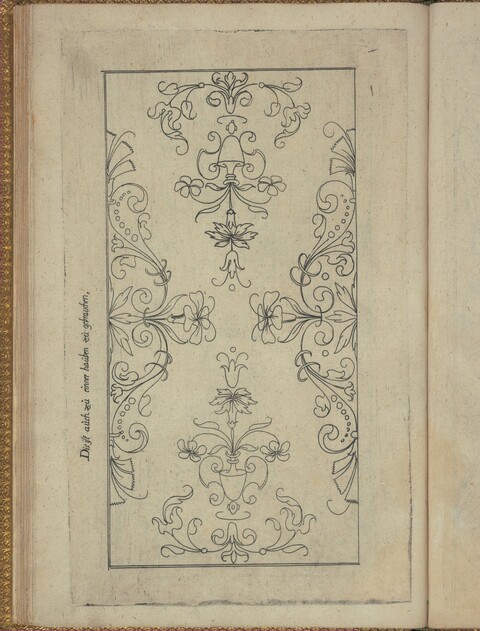 Vintage Scrollwork Ornament Pattern