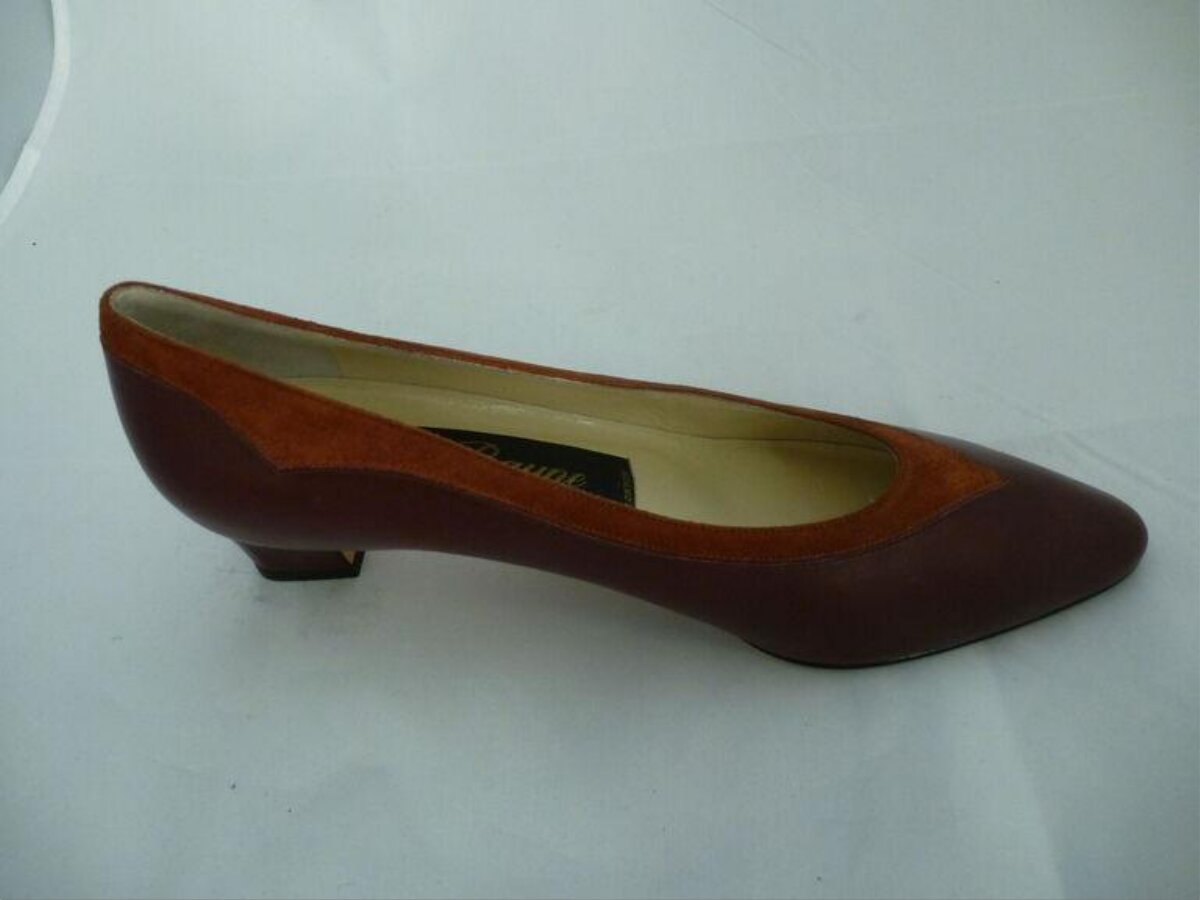 Brown Leather Low Heel Pump