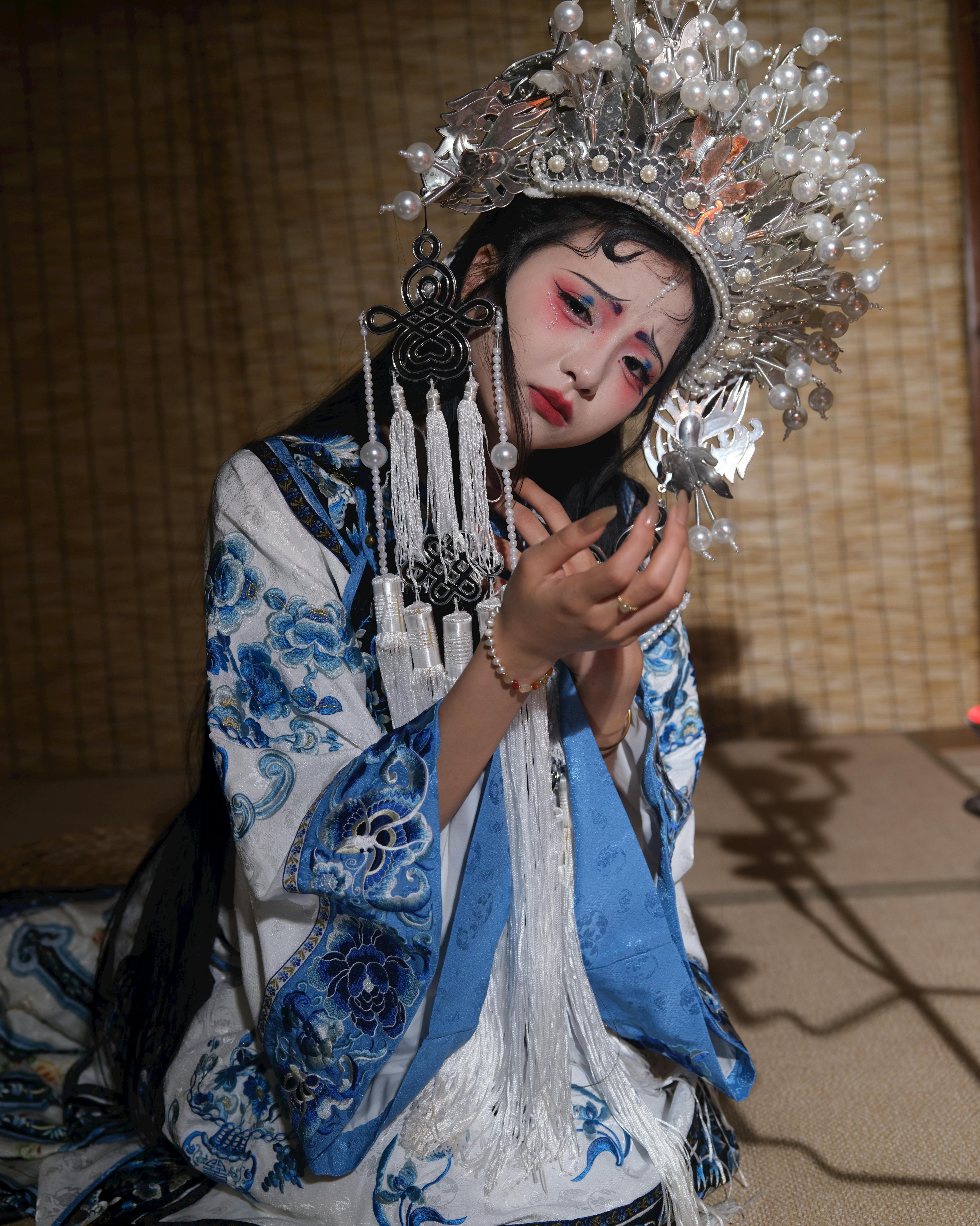 Image 1443322 — Beauty