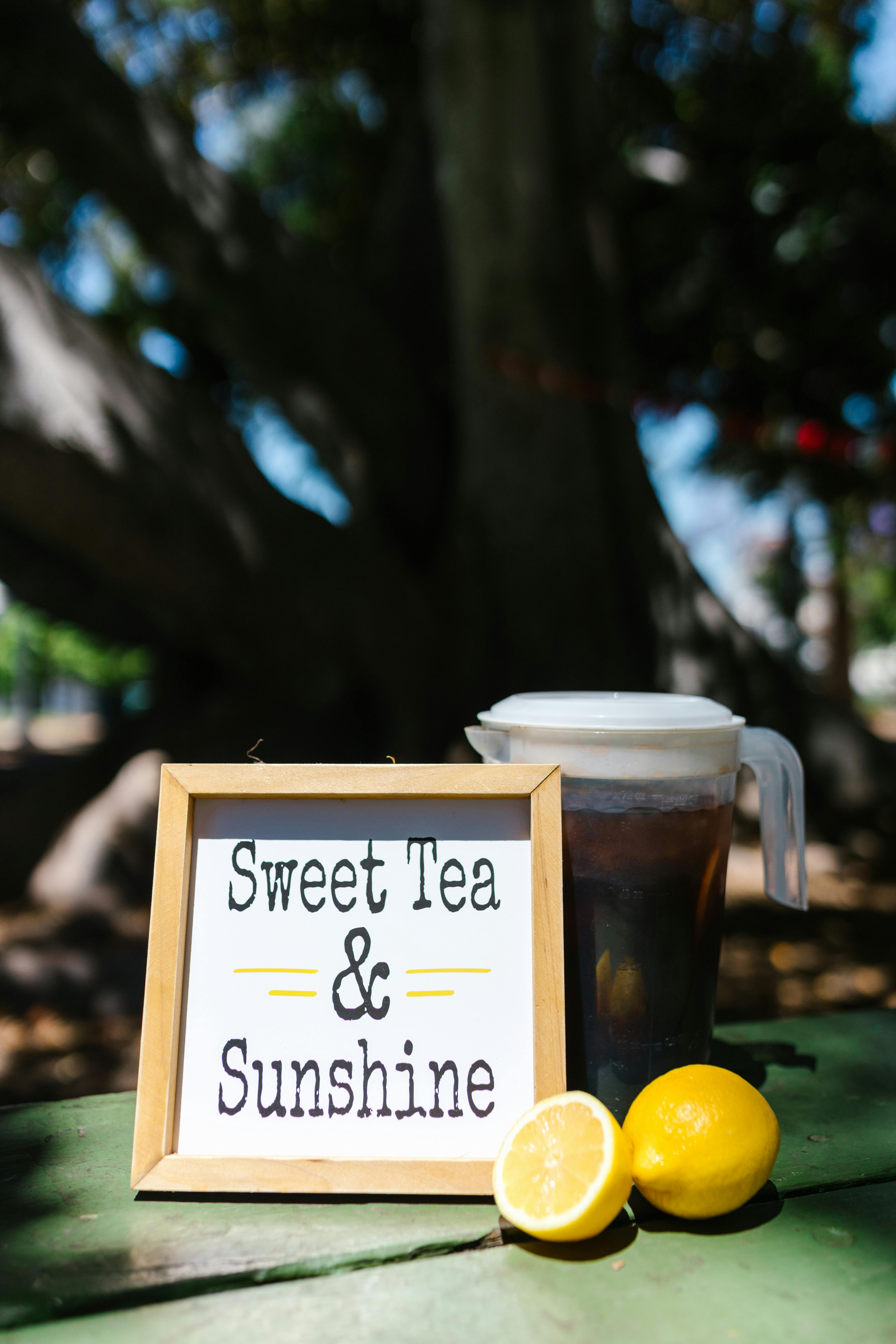 Sweet Tea and Sunshine Outdoor Display