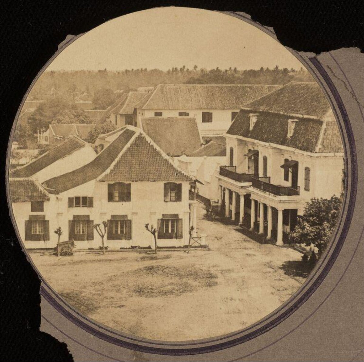 Vintage Colonial Town Street View