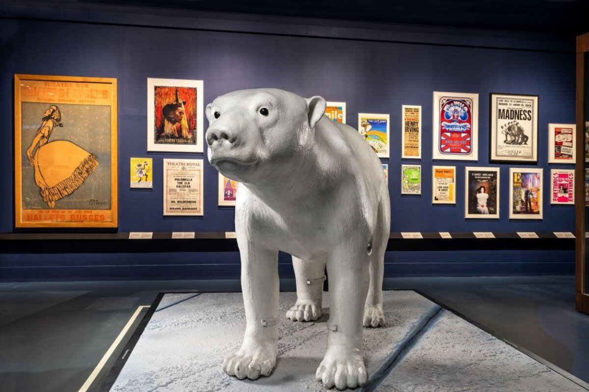 Polar Bear Sculpture in Museum Exhibition