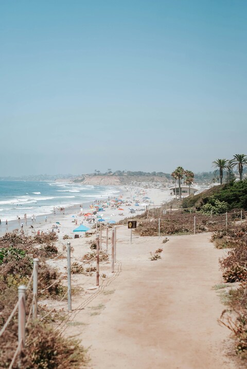Cliffside Path to Beach