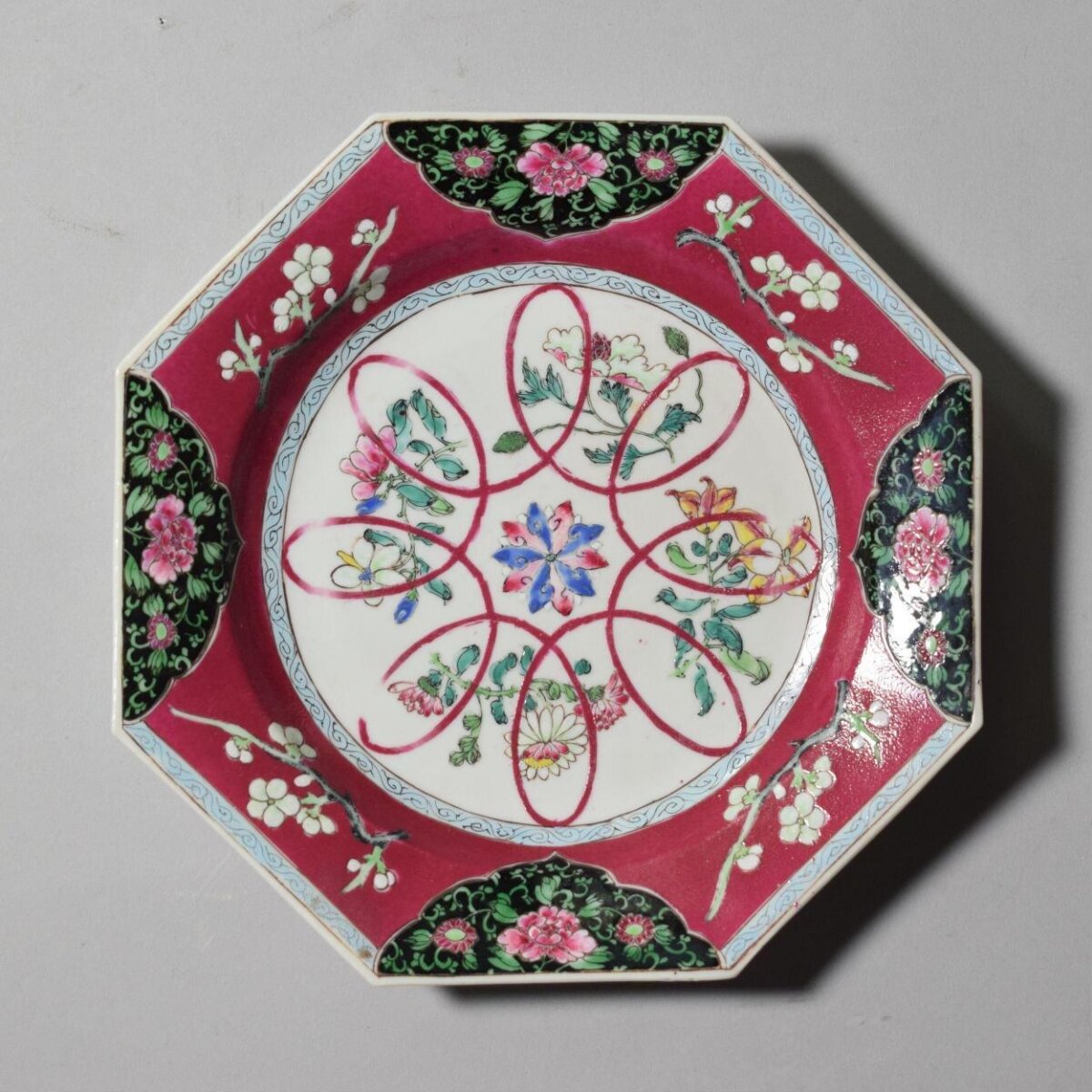 Famille Rose Octagonal Porcelain Plate